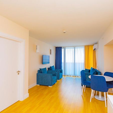 Orbi City Hotel Official D Block Batumi Bagian luar foto