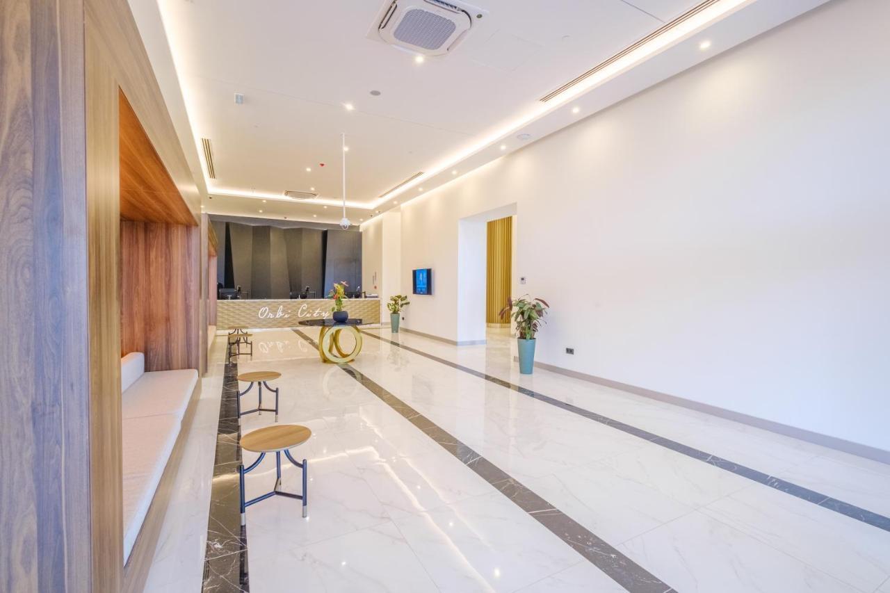 Orbi City Hotel Official D Block Batumi Bagian luar foto