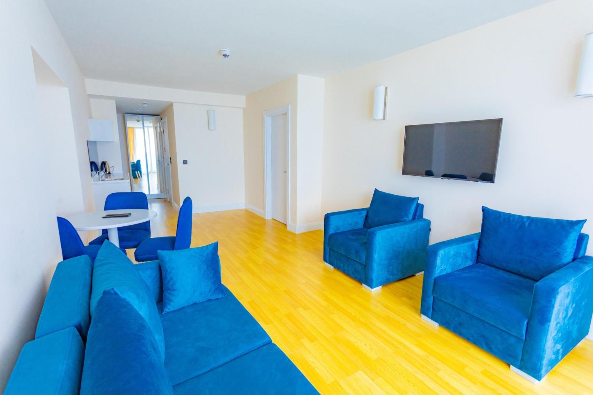Orbi City Hotel Official D Block Batumi Bagian luar foto