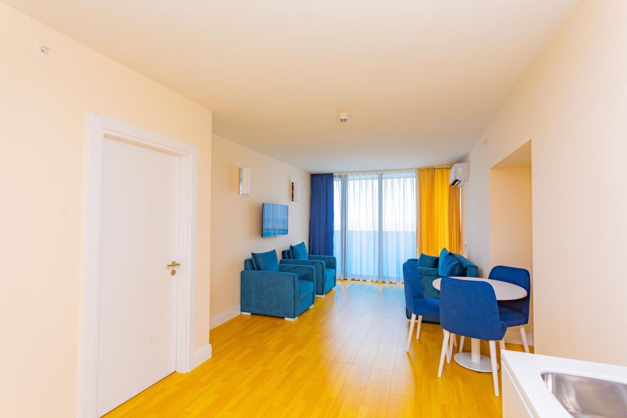 Orbi City Hotel Official D Block Batumi Bagian luar foto
